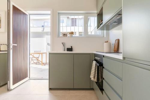 Porto Lidador Boutique Ap with Garden - Alvaro in Aldobar