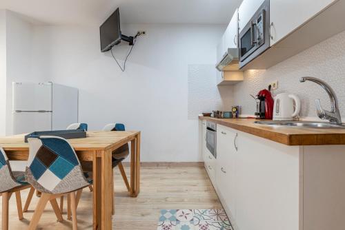 Apartaments Via de l'Imperi Romà - image 13