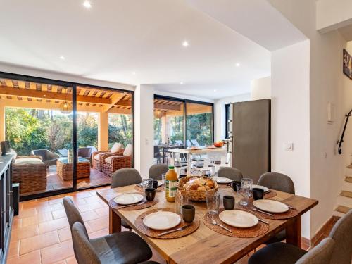 Villa Font Mourier Les Mimosas by Interhome