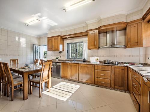 Holiday Home Meu Cantinho by Interhome Holiday Home Meu Cantinho by Interhome