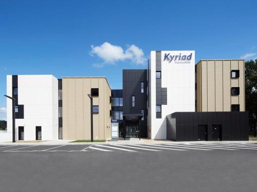 Kyriad Prestige Pau – Palais des Sports - Hotel - Pau