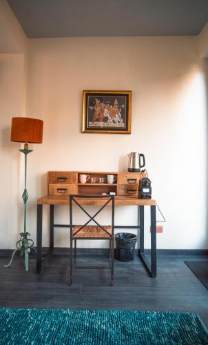 Suite with Balcony image 9