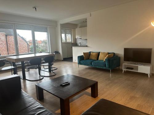 Spacious Apartment next to Port of Antwerp, Amberes (foto 7)