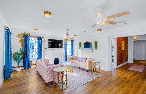 Old Spanish House- C, The Madeleine Suite in Biloxi, USA