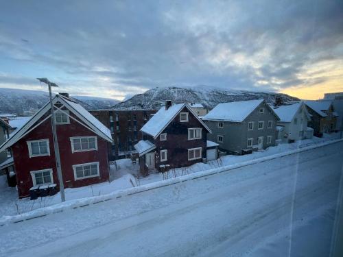 Enter Backpack Hotel in Tromsø