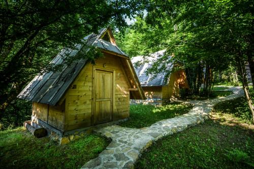 Viesnīcas āriene, Camp Divlja Rijeka in Hum