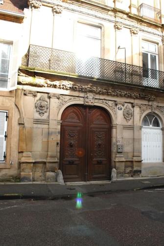 Grand Appartement a Maison sculptée - Apartment - Autun