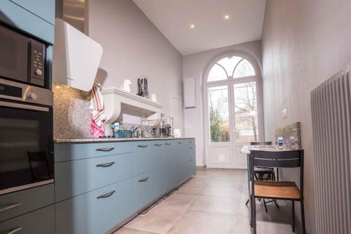 ห้องครัว, Grand Appartement a Maison sculptée (Grand Appartement a Maison sculptee) in อูตัน