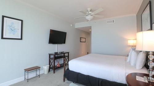 Sea Breeze 1002 Penthouse in Biloxi, USA