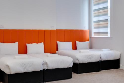 Temple Court Cavern Quarter Apartments Room Type - One-Bedroom Apartment