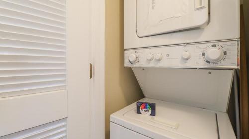 Oak Shores 71 in Biloxi, USA