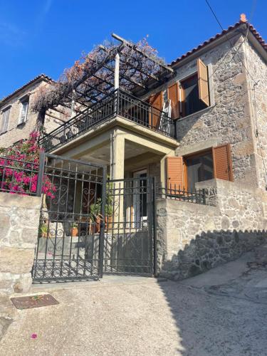 STONEHOUSES LEMNOS