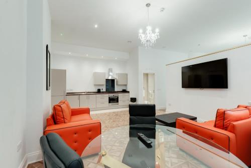 Temple Court Cavern Quarter Apartments Room Type - One-Bedroom Apartment
