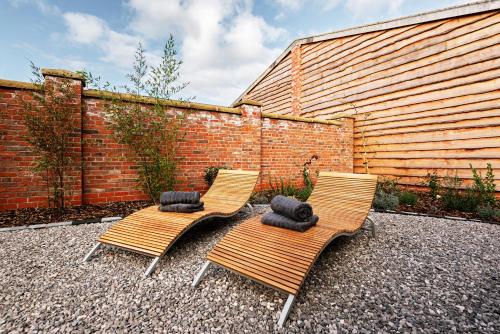 Pigeon House - Renovated barn with hot tub and private garden