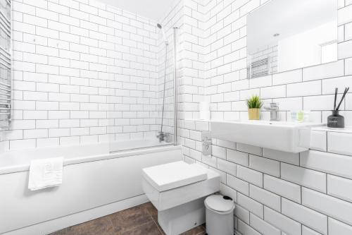 Stylish City Centre Apartment - 2 Bedrooms - Secure Parking - JQ 302H, Birmingham (fotografie 6)