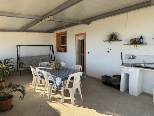 Perriera House - image 12