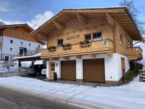 Ferienhaus Gschlössl, Pension in Rauris bei Bucheben