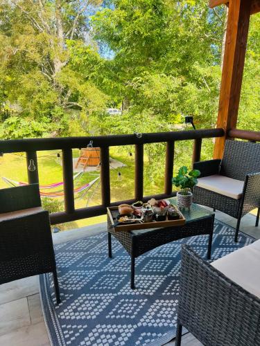 陽台/露台, Hostal Treile in 坎德拉里亞