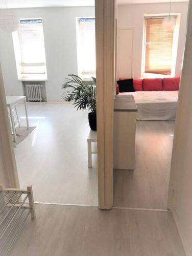 Moderni siisti Studio koti jossa modernit kalusteet, Хельсинки (фото 7)