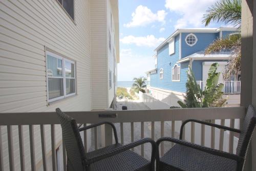 5 Pipers Nest in Indian Shores (Florida)