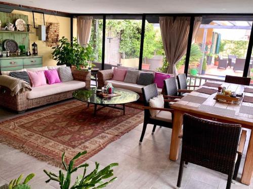 Facilities, Andrej home in Ponari