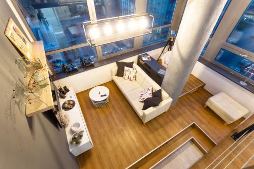 View Skyscraper Bata - loft XL View Skyscraper Bata - loft XL