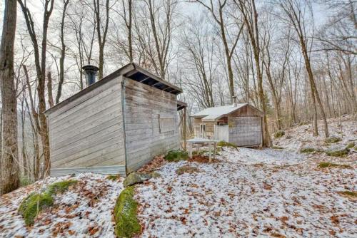 Luxury St-Sauveur Chalet with Swim Spa Close to Ski