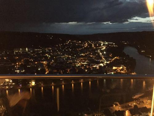 Wohnen direkt am Moselstrand in Bernkastel-Kues