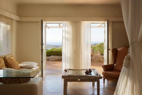 Aigis Suites Kea