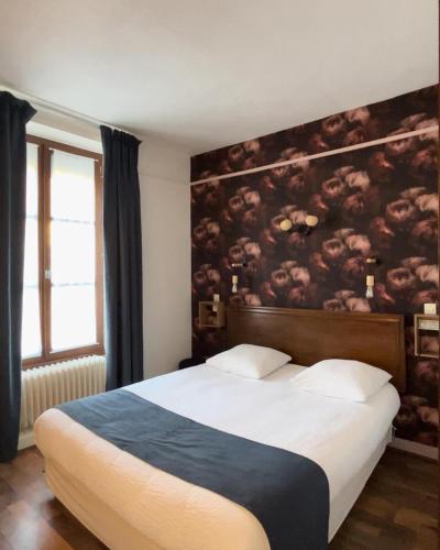 Logis- Hotel & Restaurant Le Montligeon in Mortagne-au-Perche
