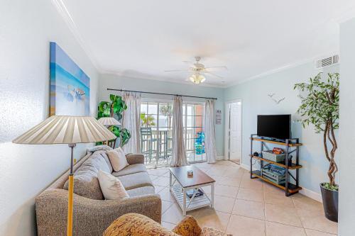 Dawn Beach 622 in Galveston, USA