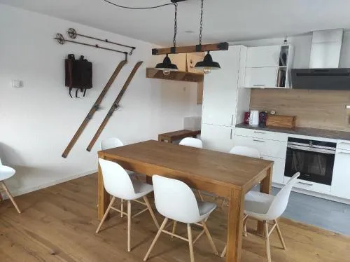 Haus Rhätikon 1. OG, links in Davos, Schweiz