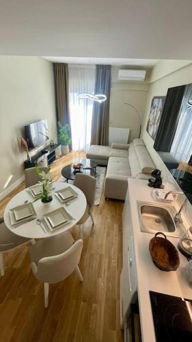 Diamond of Skopje Luxury apartment 19th floor, Skopje (photo 8)