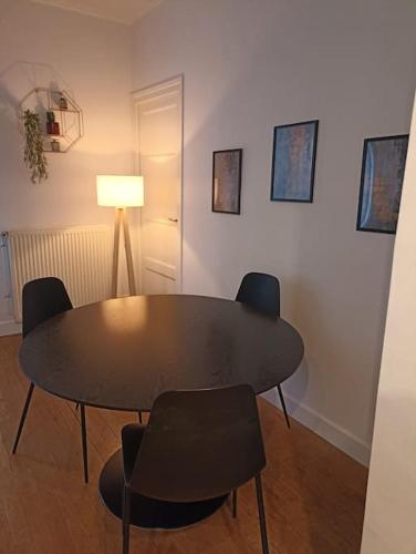 Le Blue IVY Hyper centre 2 chambres Tout équipe (Le Blue IVY Hyper centre 2 chambres Tout equipe) in 勒克佐