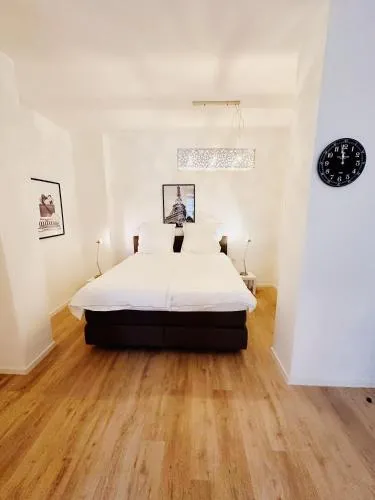 Wohngut-City Apt. 1 Zi. 1 DB + 1 EZ 34 qm mit Parkplatz in Hagen, Deutschland