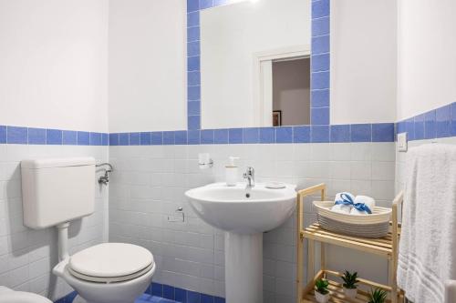 Sedie Volanti Apartment with Jacuzzi, Palermo (fotografie 10)