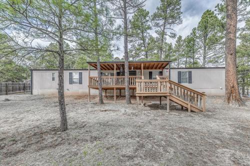 Cozy Ruidoso Home with Grill 12 Mi to Ski Apache!