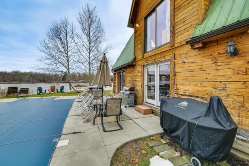 Riverfront A-Frame Cabin in Troy with Pool and Dock!