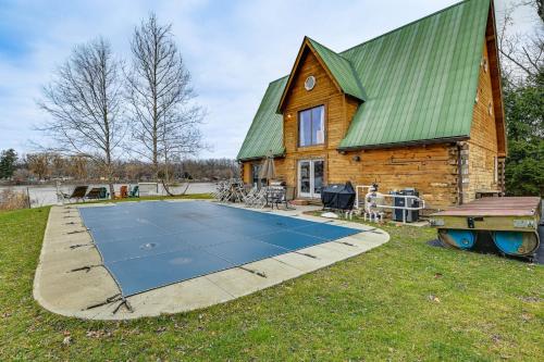 Riverfront A-Frame Cabin in Troy with Pool and Dock!