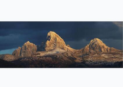 Teton Crest Lodge Sleeps 24 Ideal Reunion Spot Teton Crest Lodge Sleeps 24 Ideal Reunion Spot