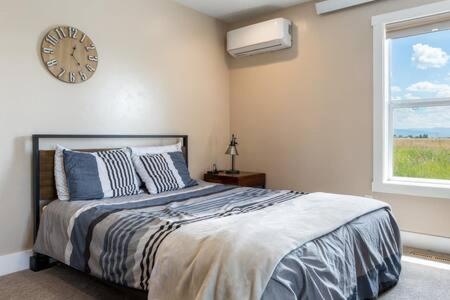 Teton Crest Lodge Sleeps 24 Ideal Reunion Spot Teton Crest Lodge Sleeps 24 Ideal Reunion Spot