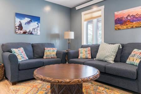 Teton Crest Lodge Sleeps 24 Ideal Reunion Spot Teton Crest Lodge Sleeps 24 Ideal Reunion Spot