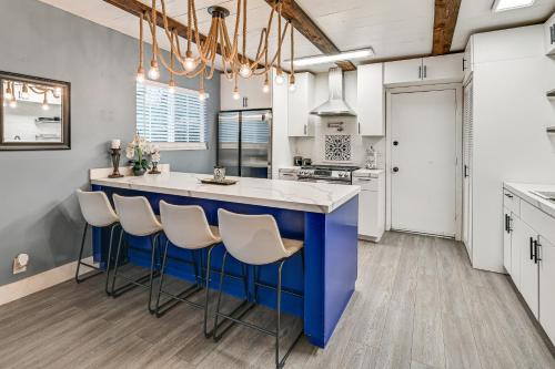 San Ysidro Vacation Rental about 5 Mi to Beach in San Ysidro, USA