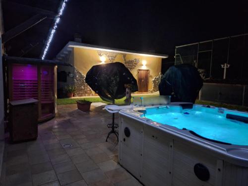 Pezsgőfürdő, B&B Monte Tavolino in Capodimonte (Viterbo)