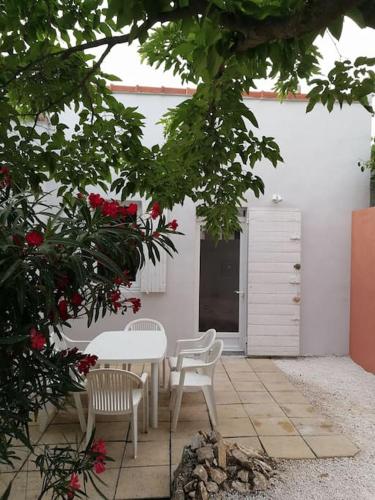 Villa au Calme avec Extérieur et parking gratuit aux portes d'Aix et Marseille Emplacement idéal, Marseille (Foto 11)