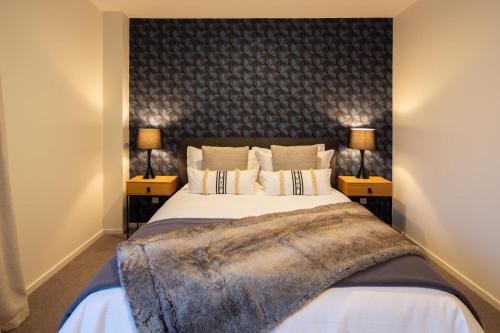 Highlands House- Lake Views- Free Parking- AC- BBQ - image 7