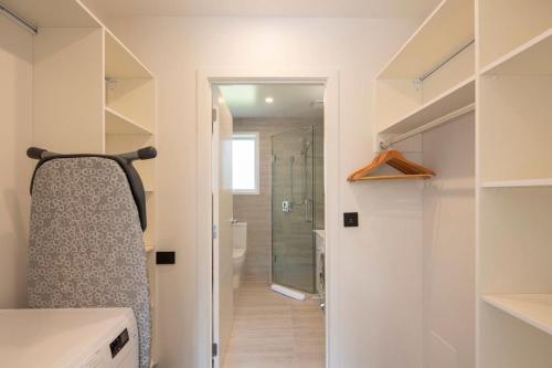 Hillside Villa 4- Walk To Town- AC- Free Parking - main image