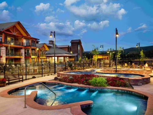 Premium Skiing Winter Escape! Upscale Villa Resort - Hotel - Breckenridge