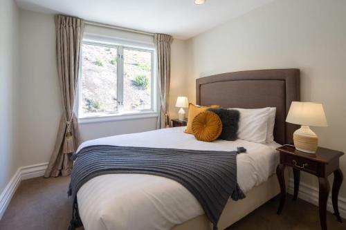 Manuka Lakeside Apt- Free Parking- Walk To Town - image 11
