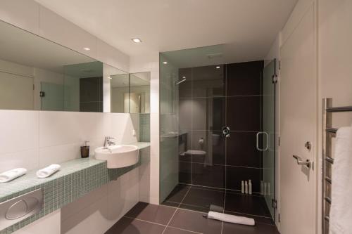 Villa Pukak-i Gas Fire- Free Parking- Lake Views - image 9